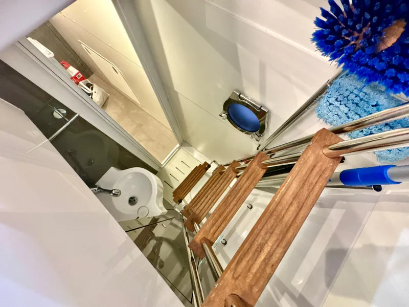 Slide: The Image of Ferretti 550 2022 - 139