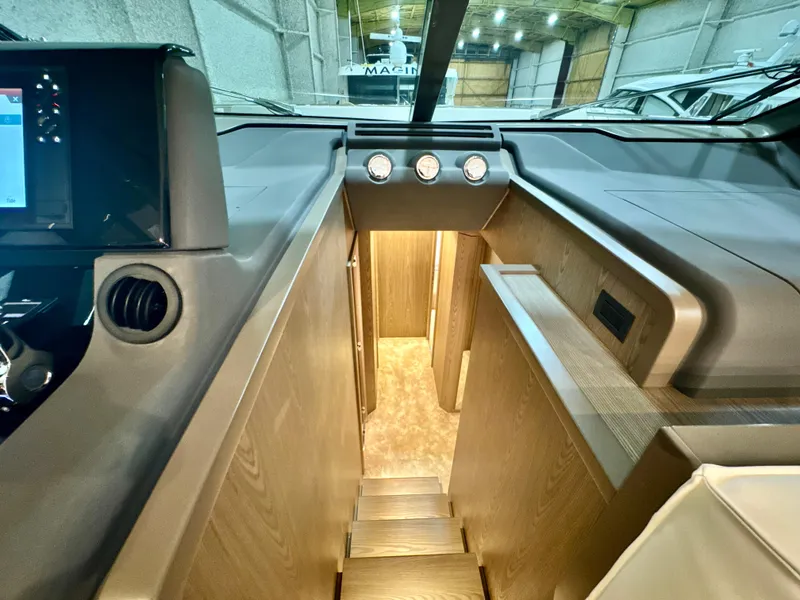 Slide: The Image of Ferretti Yachts 550 2022 - 111