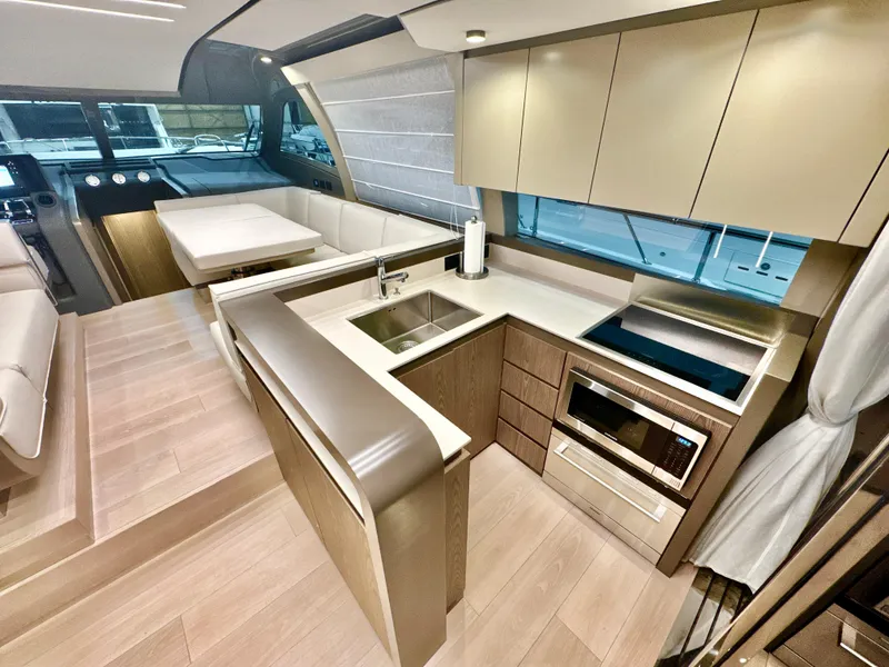 Slide: The Image of Ferretti Yachts 550 2022 - 90