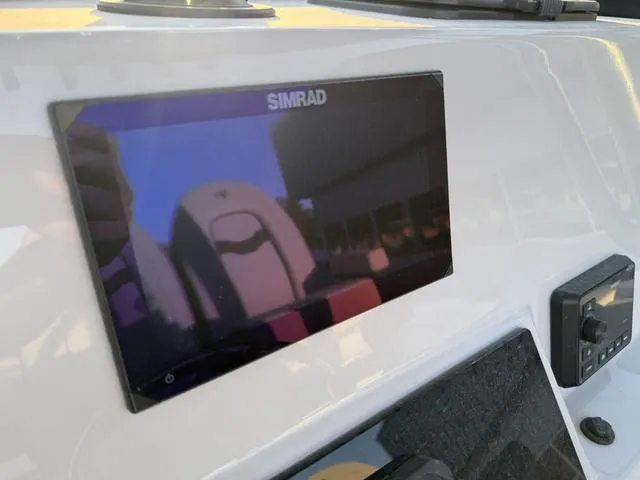 Slide: The Image of Sea Pro 222 Center Console 2025 - 13