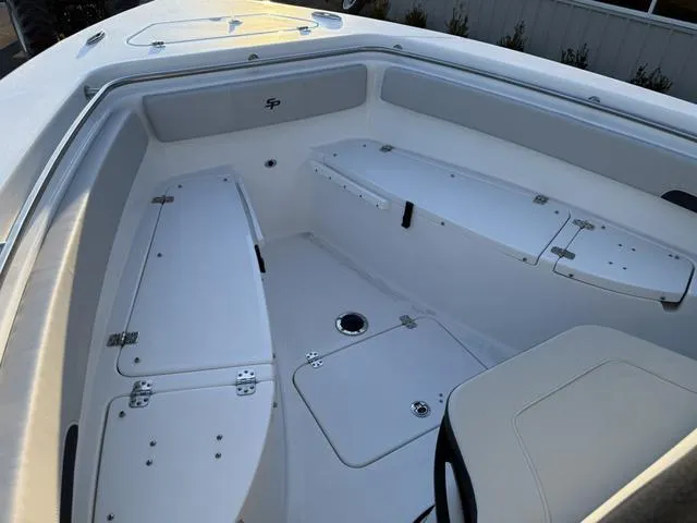 Slide: The Image of Sea Pro 222 Center Console 2025 - 27