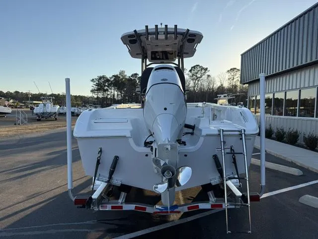 Slide: The Image of Sea Pro 222 Center Console 2025 - 7