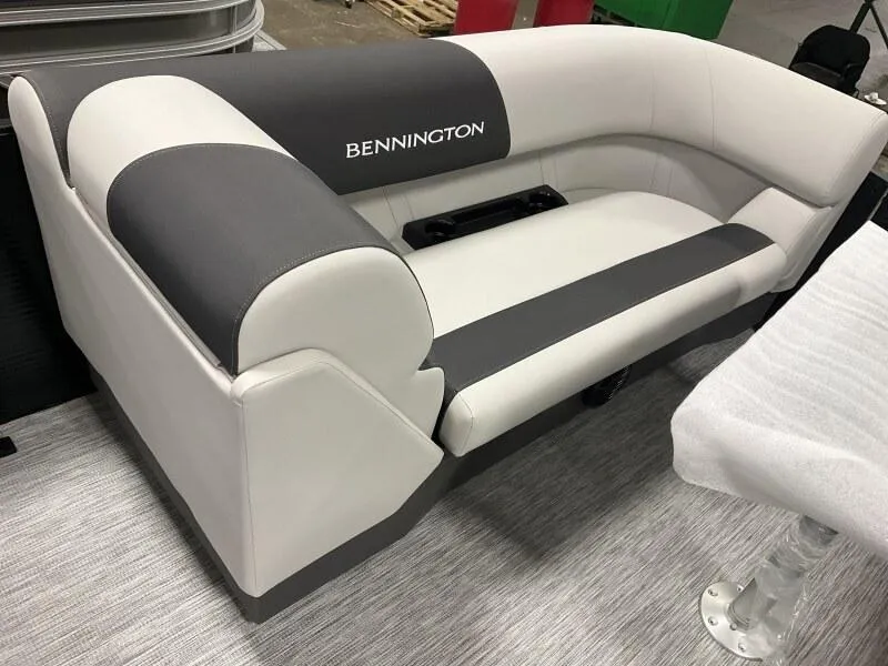 Slide: The Image of Bennington S Series 22 SSB SPS Toon Package 2025 - 14