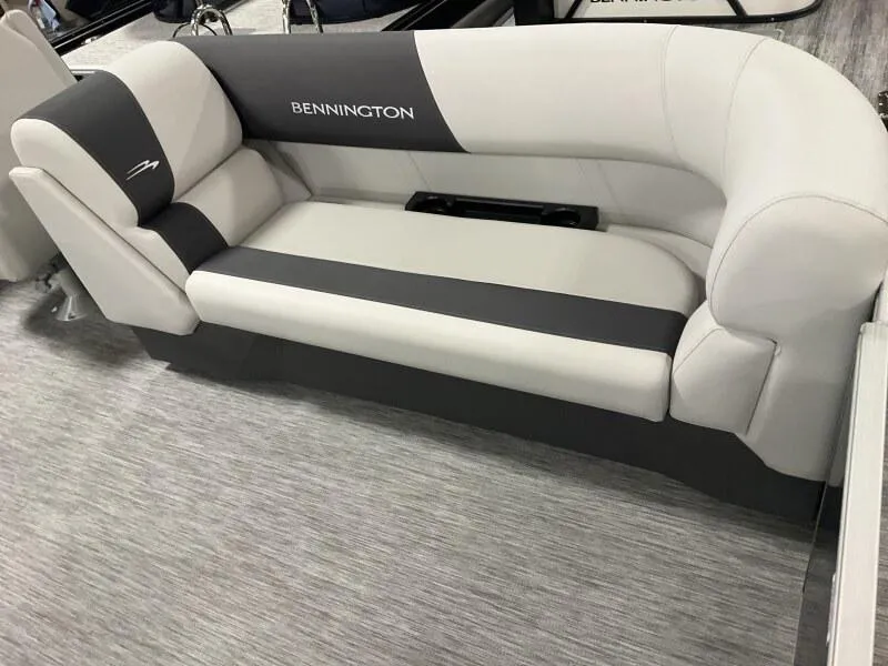 Slide: The Image of Bennington S Series 22 SSR SPS Toon Package 2025 - 10