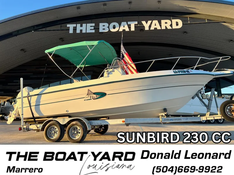 The Image of Sunbird 230 CC 1998 - 1