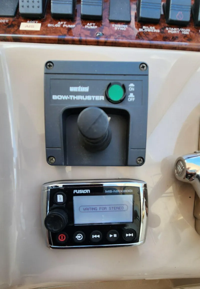 Slide: The Image of Helm/Thruster/Stereo - 14