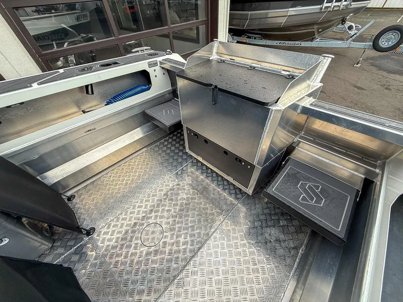 Slide: The Image of Stabi-Craft 1850 Fisher 2025 - 14