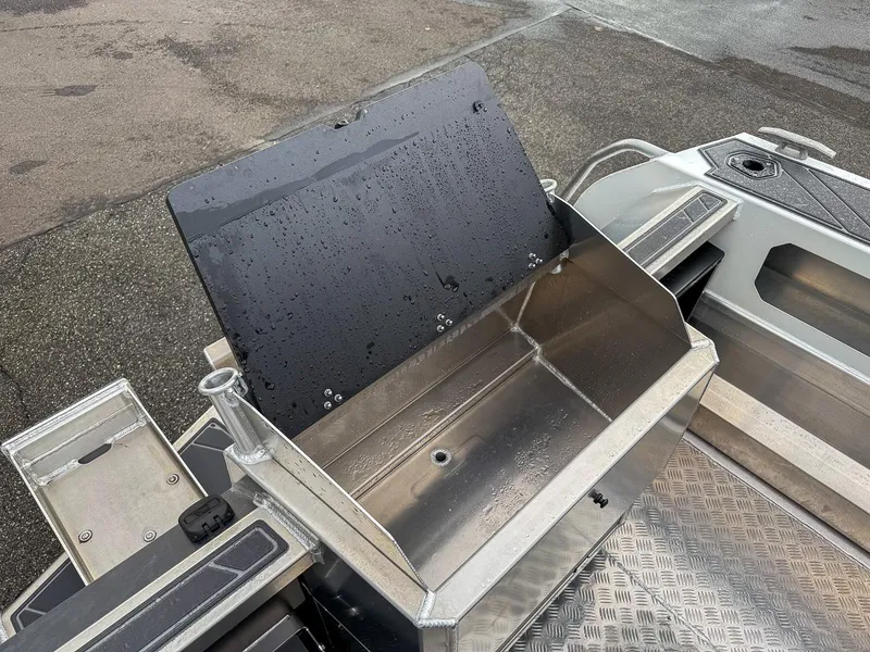 Slide: The Image of Stabi-Craft 1850 Fisher 2025 - 18