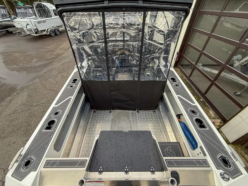 Slide: The Image of Stabi-Craft 1850 Fisher 2025 - 20