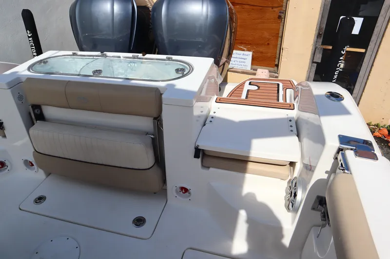 Slide: The Image of Sea Fox 288 Commander 2017 - 59