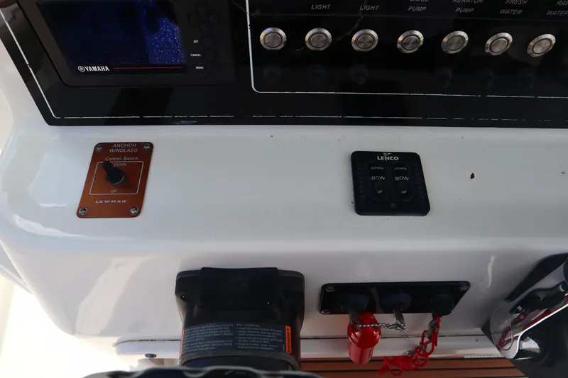 Slide: The Image of Sea Fox 288 Commander 2017 - 65