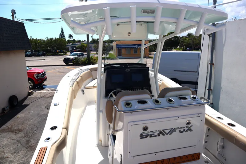 Slide: The Image of Sea Fox 288 Commander 2017 - 68