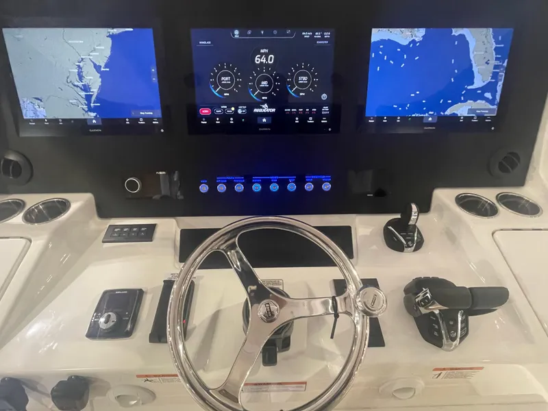 Slide: The Image of Regulator Marine 37 2024 - 72