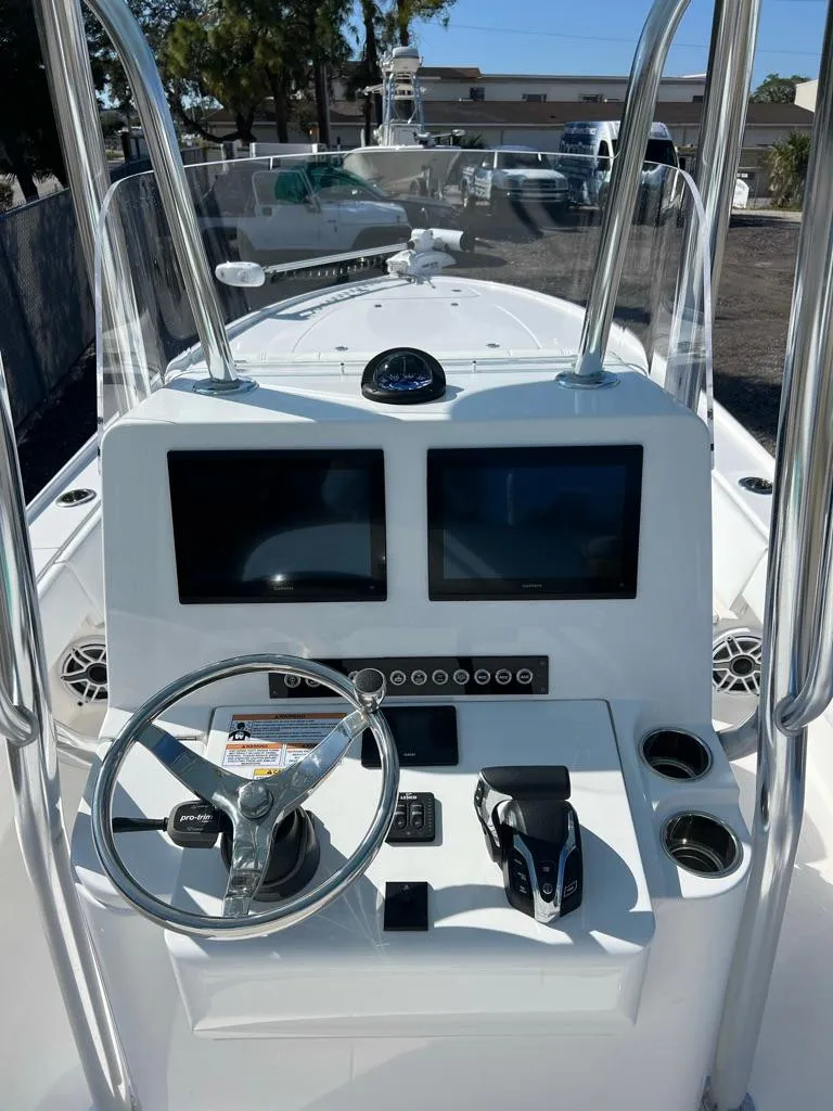 Slide: The Image of Contender 26 Bay 2024 - 2