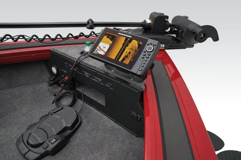 Slide: The Image of Tracker Targa V-19 Combo 2025 - 17