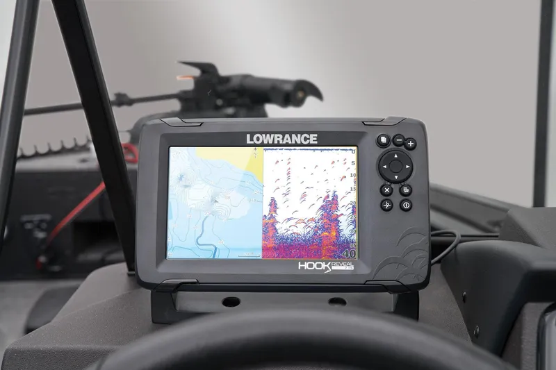 Slide: The Image of Tracker Targa V-18 WT 2025 - 36
