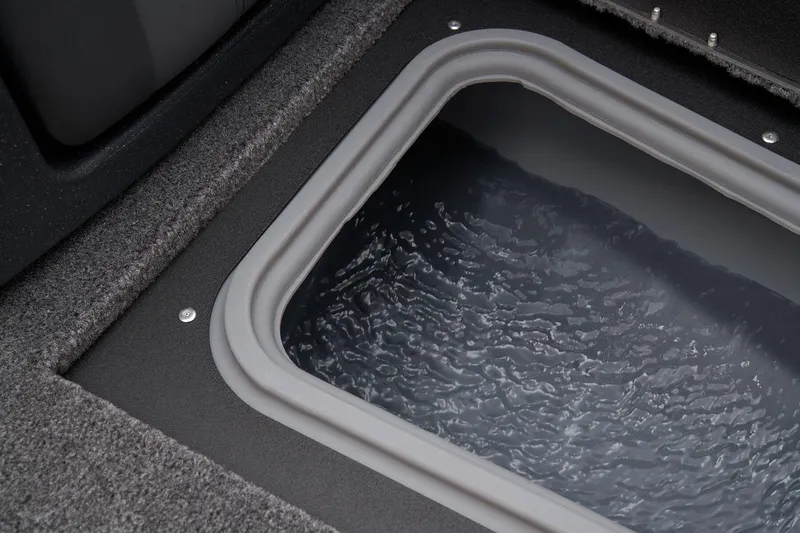 Slide: The Image of Tracker Targa V-19 WT 2025 - 36