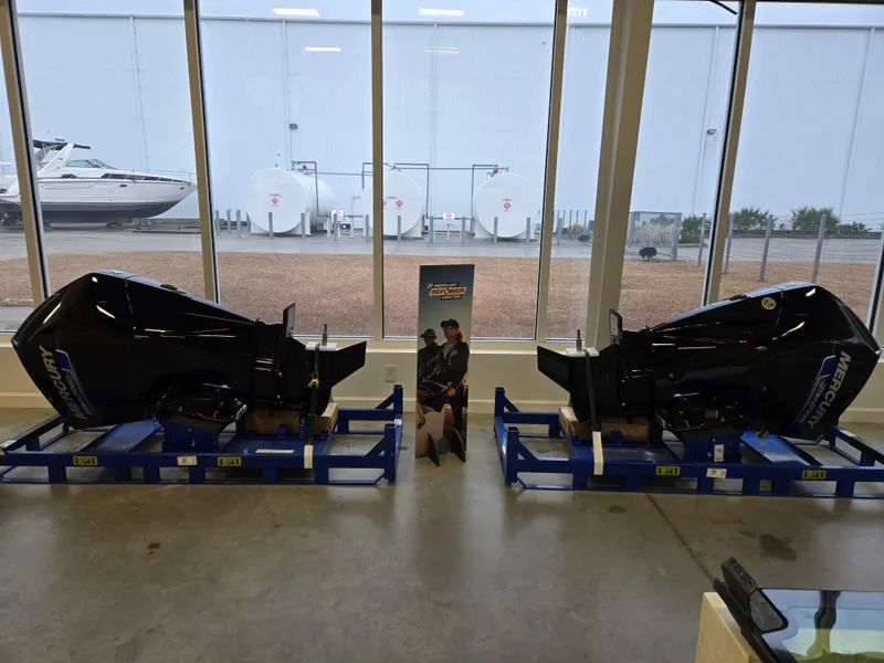 Slide: The Image of Mercury 300 XL 2024 - 2