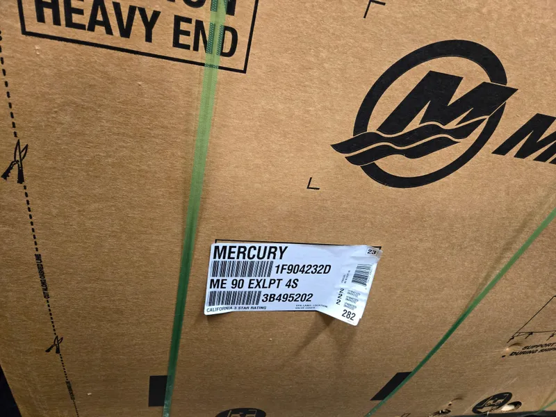 Slide: The Image of Mercury 300 XL 2024 - 6