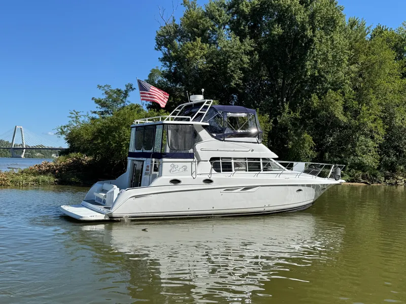 The Image of Silverton 442 Cockpit Motor Yacht 1996 - 0