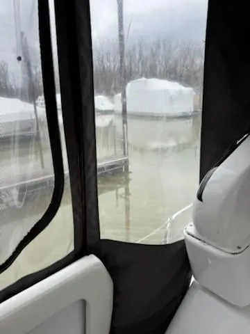 Slide: The Image of Silverton 442 Cockpit Motor Yacht 1996 - 22