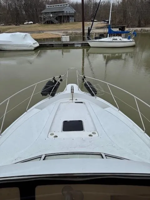 Slide: The Image of Silverton 442 Cockpit Motor Yacht 1996 - 24