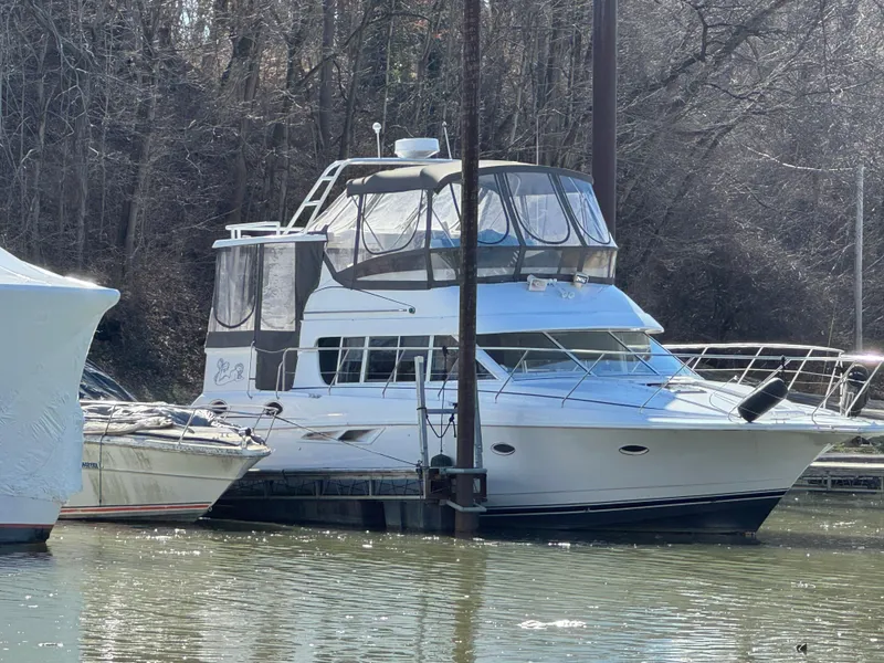 Slide: The Image of Silverton 442 Cockpit Motor Yacht 1996 - 4