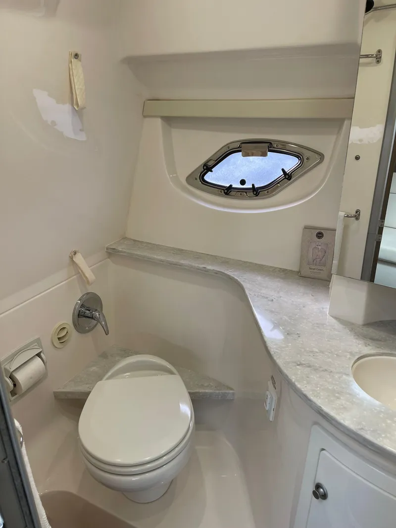 Slide: The Image of Regal 35 Sport Coupe 2021 - 51