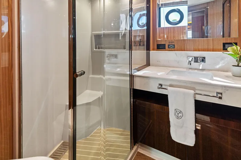 Slide: The Image of 2023 Cruisers Yachts 60 Cantius Fly- Guest Head - 27