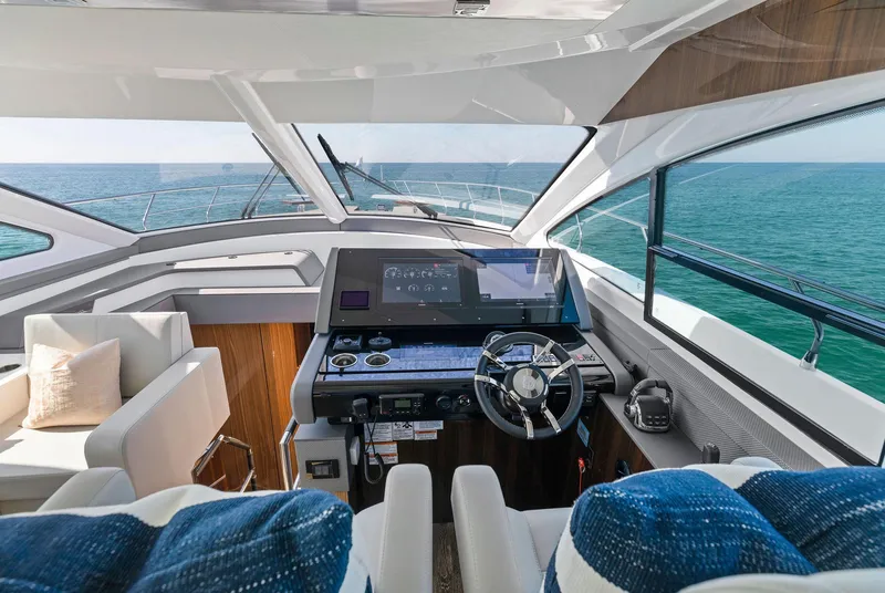 Slide: The Image of 2023 Cruisers Yachts 60 Cantius Fly- Helm - 32