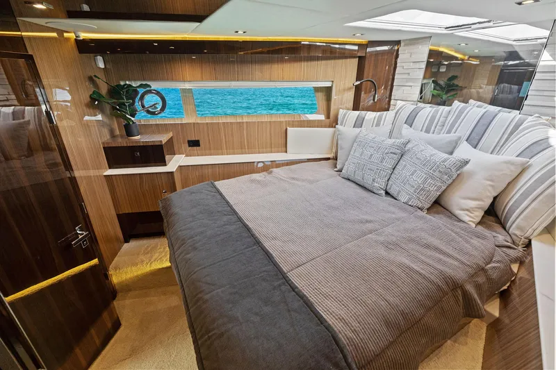 Slide: The Image of 2023 Cruisers Yachts 60 Cantius Fly- VIP Stateroom - 26