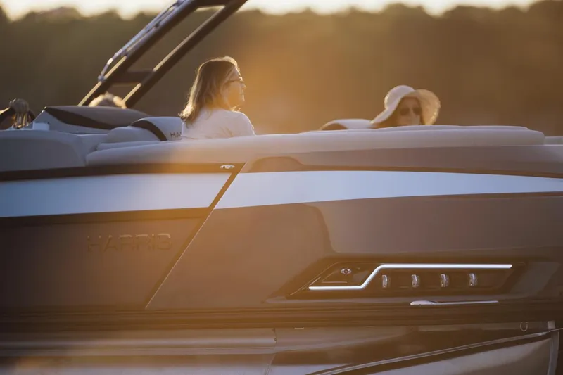 Slide: The Image of Harris 230 Grand Mariner 2025 - 56