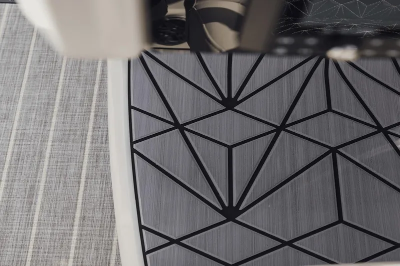 Slide: The Image of Harris 230 Grand Mariner 2025 - 61