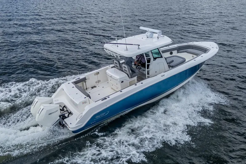 Slide: The Image of Boston Whaler 330 Outrage 2023 - 57