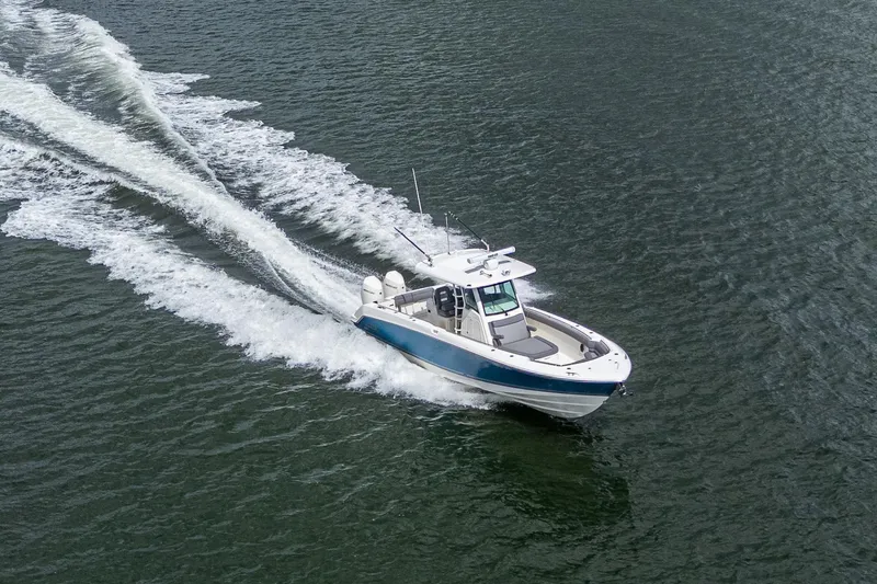 Slide: The Image of Boston Whaler 330 Outrage 2023 - 62