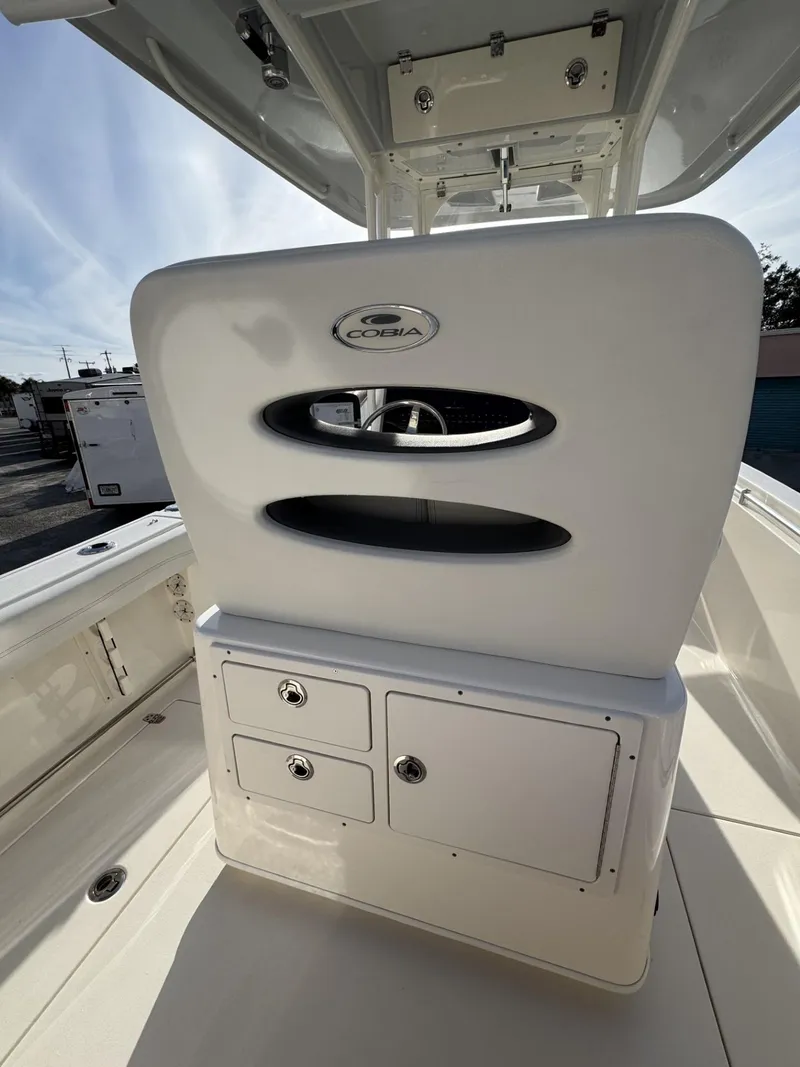 Slide: The Image of Cobia 240 Center Console 2022 - 4