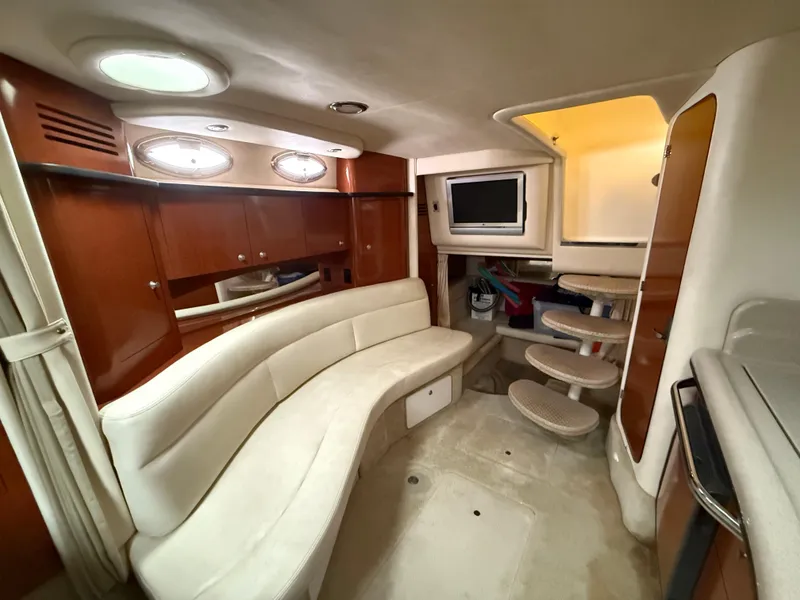 Slide: The Image of Sea Ray 320 Sundancer 2005 - 10