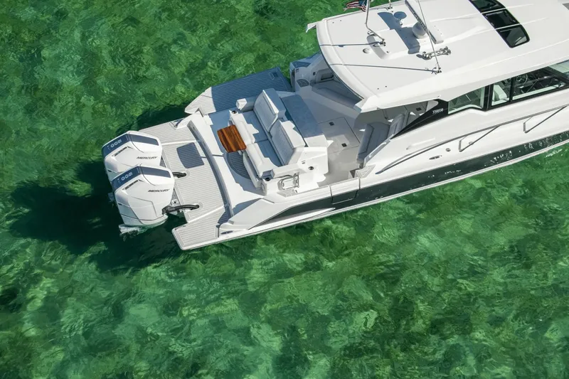 Slide: The Image of Tiara LE 43 2025 - 39