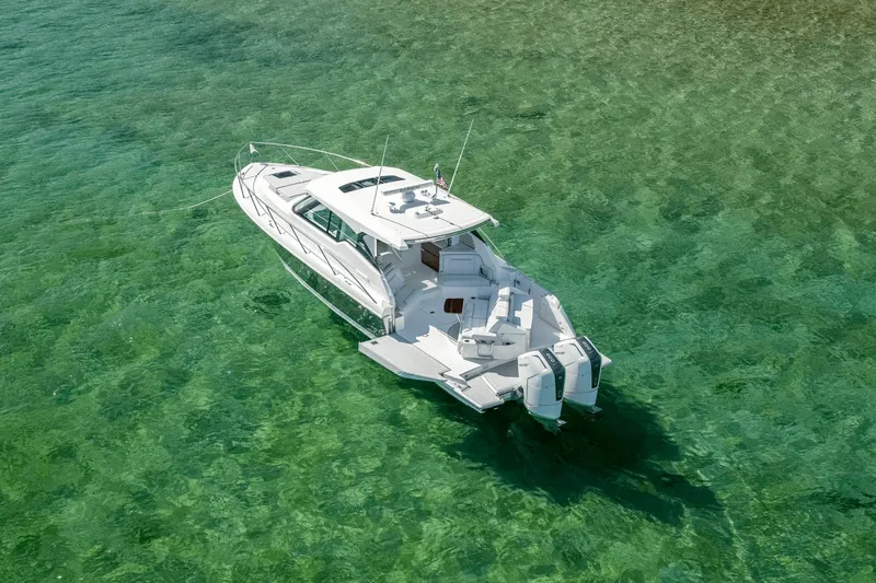 Slide: The Image of Tiara LE 43 2025 - 4