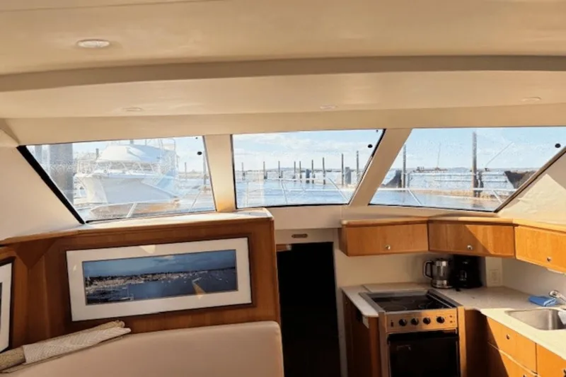 Slide: The Image of Silverton 392 Motor Yacht 2001 - 17