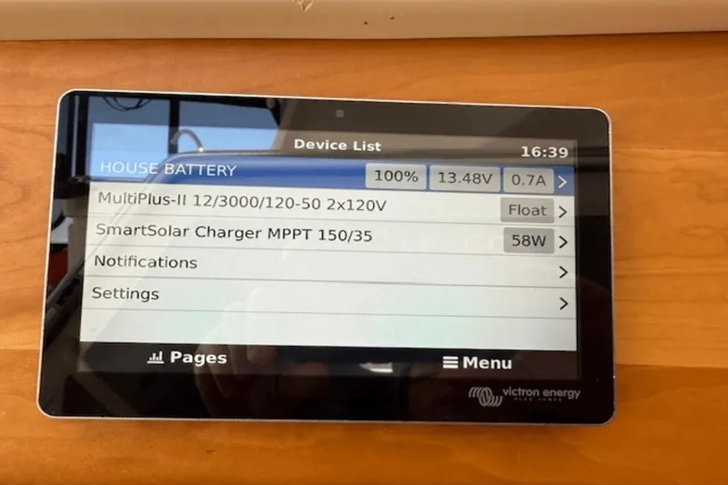 Slide: The Image of Display screen showing battery status on 2001 Silverton 392 Motoryacht. - 55
