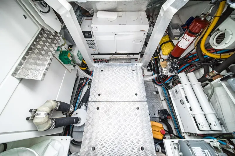 Slide: The Image of Lagoon SEVENTY 7 2020 - 87