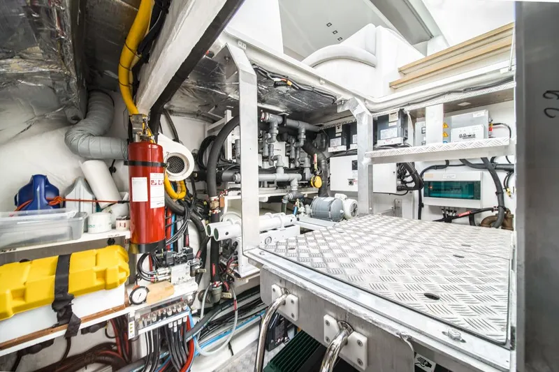 Slide: The Image of Lagoon SEVENTY 7 2020 - 91