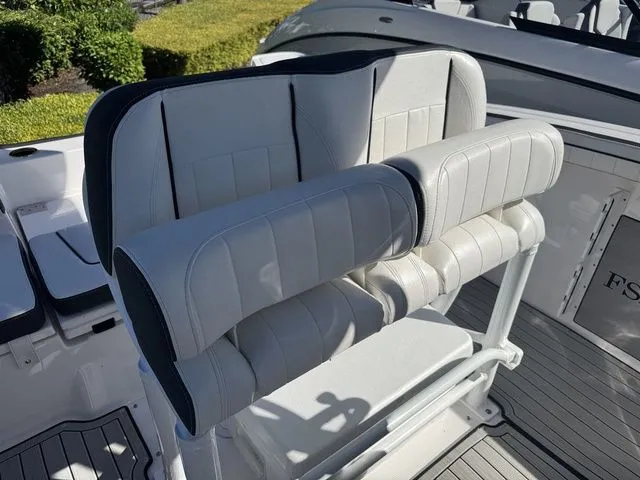 Slide: The Image of Yamaha 252 FSH Sport 2025 - 16