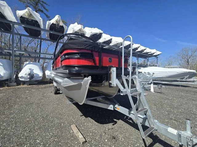 The Image of Godfrey Aquapatio 235 ULC 2025 - 1