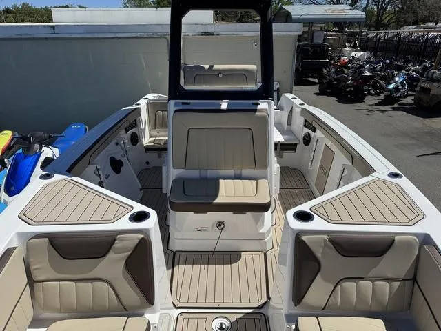 Slide: The Image of Yamaha 222 FSH Sport E 2025 - 18