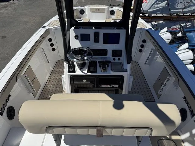 Slide: The Image of Yamaha 222 FSH Sport E 2025 - 5