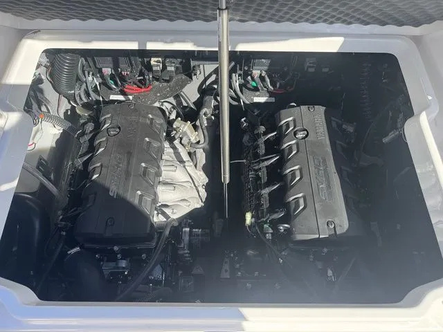 Slide: The Image of Yamaha 255 FSH Sport E 2025 - 25