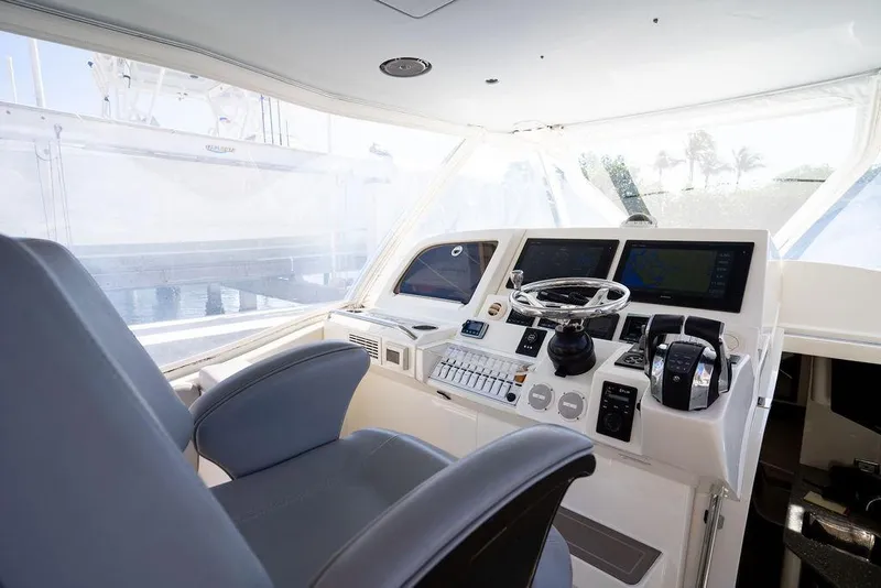 Slide: The Image of SeaVee 430 Fisharound 2016 - 51