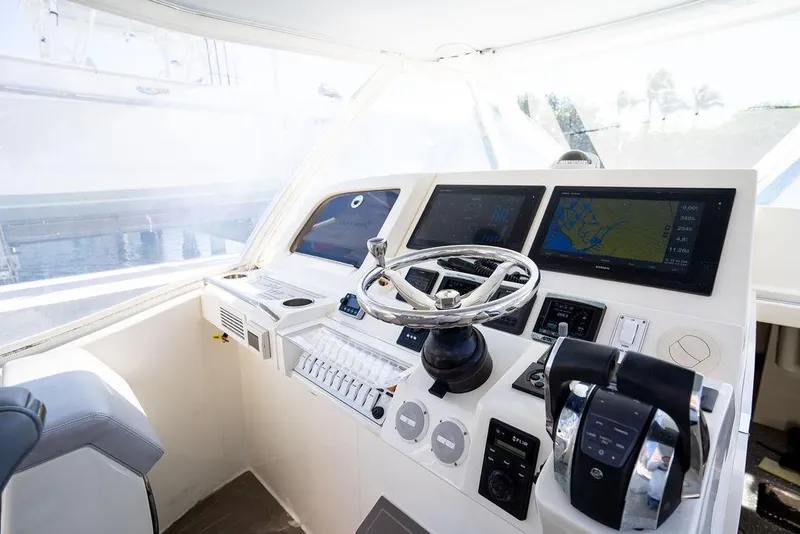 Slide: The Image of SeaVee 430 Fisharound 2016 - 52